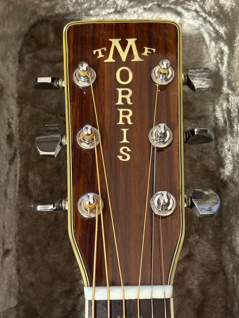 Morris W-50 単板トップ アコースティックギター 専用ハードケース付