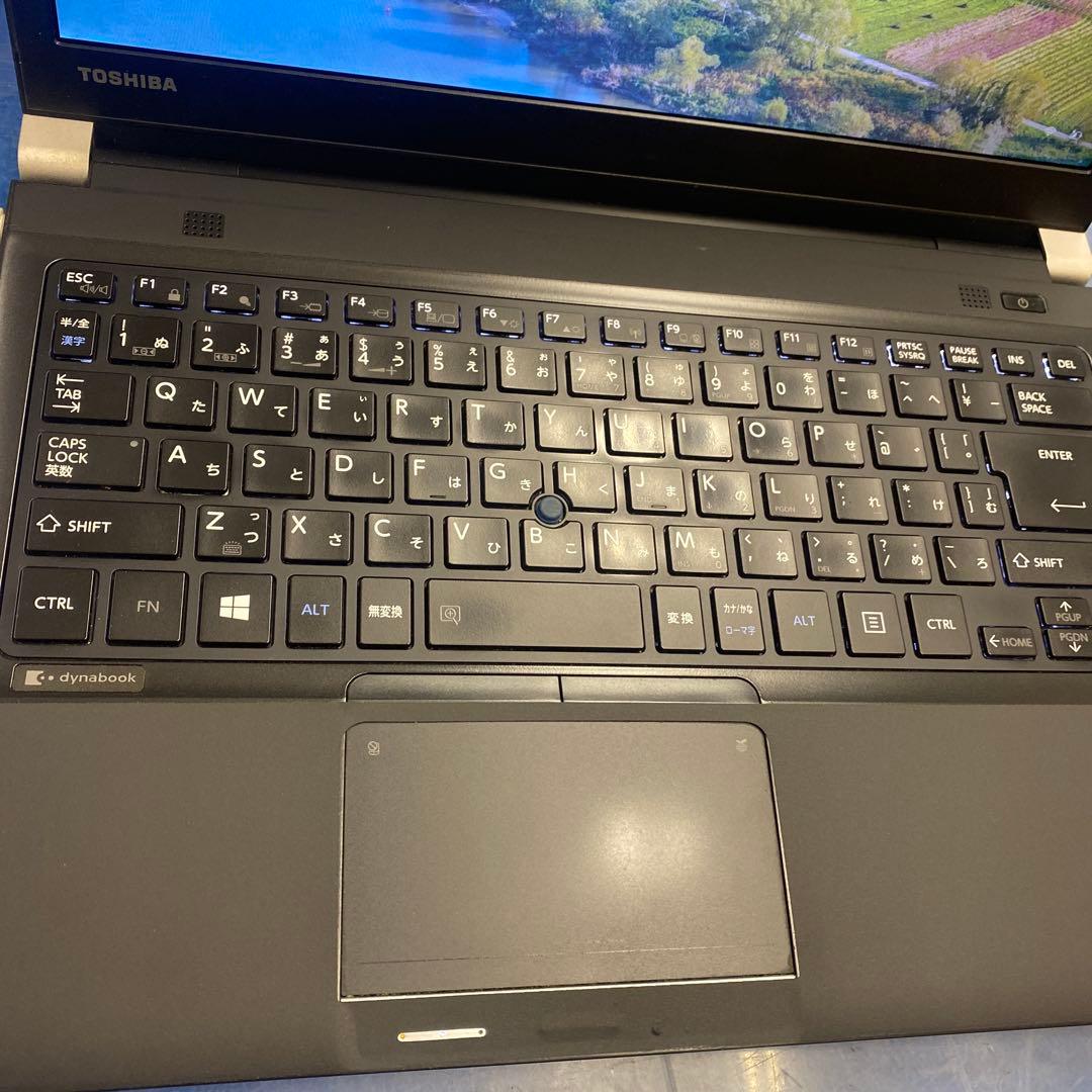 ★良品♣︎Windowsノートパソコン★Toshiba dynabook R734