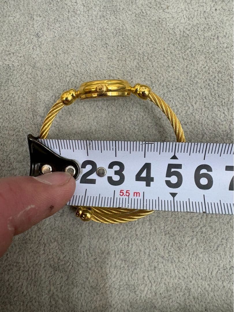 GUCCI 2700.2L バングルウォッチ QZ シェル文字盤 電池切れ不動