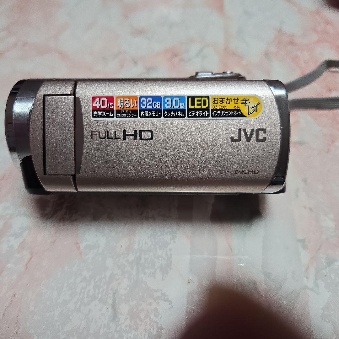 ビデオカメラEveio GZーE265NとデジタルファミリーキットVI