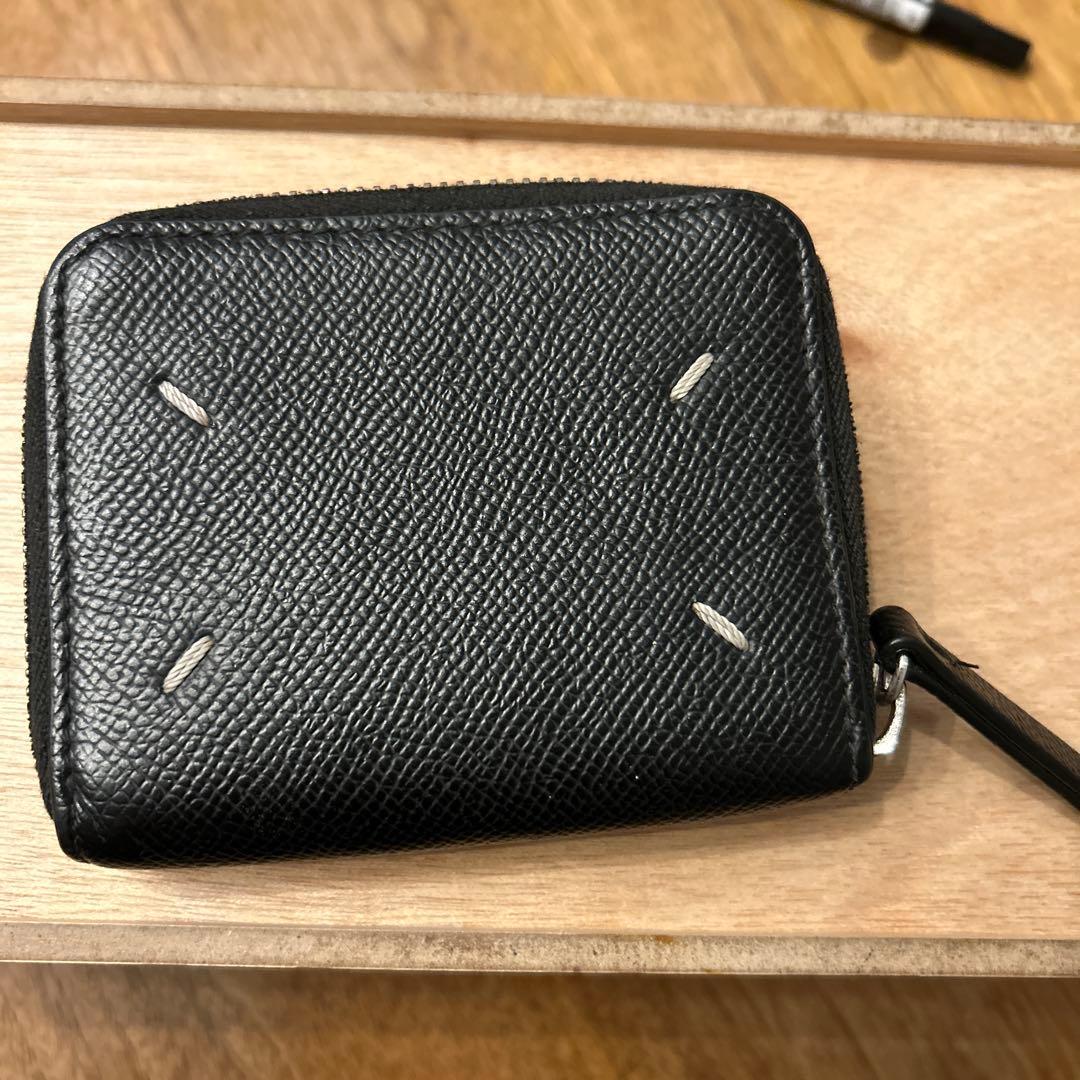 正規品　メゾン マルジェラ ラウンドファスナー二つ折り小銭入れ