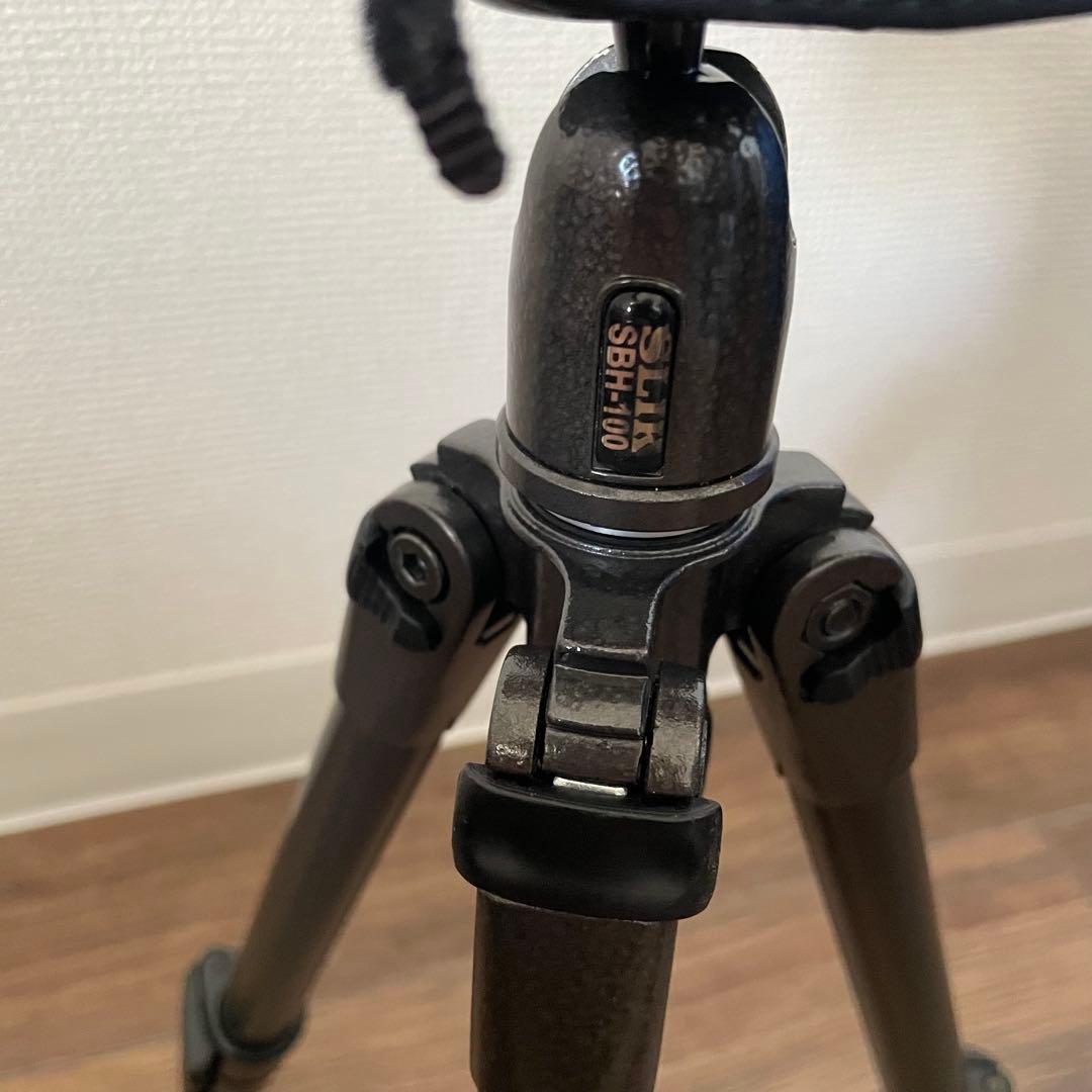 Canon iVIS HF R52 ビデオカメラ　三脚