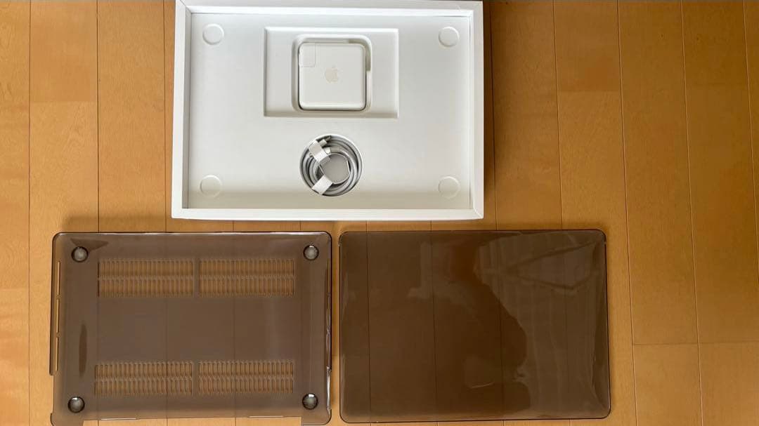 【美品】MacBookPro 13インチ M1 8GB/256GB