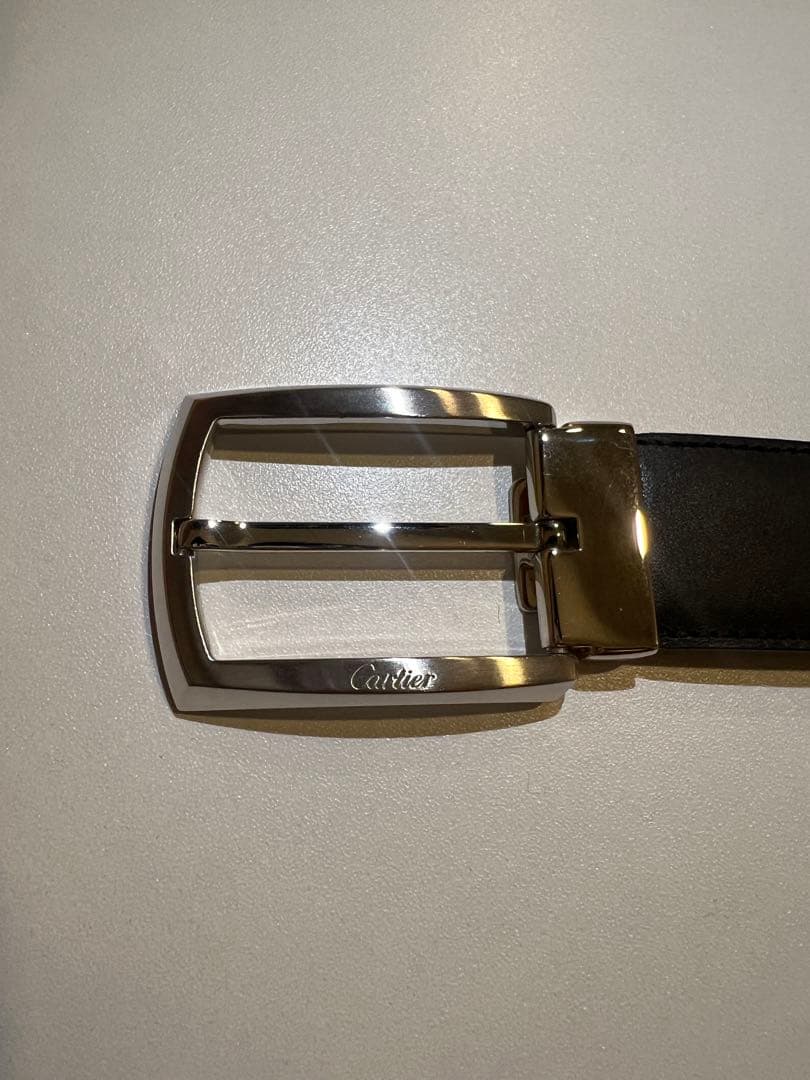 正規品Cartierレザーシルバーバックル純正ベルト穴未カット状態良好