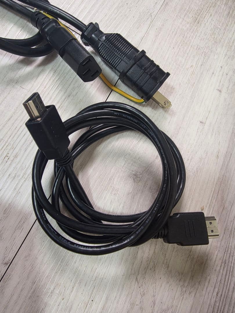 DELL ディスプレイモニター本体 pcモニター　モニターアームセット