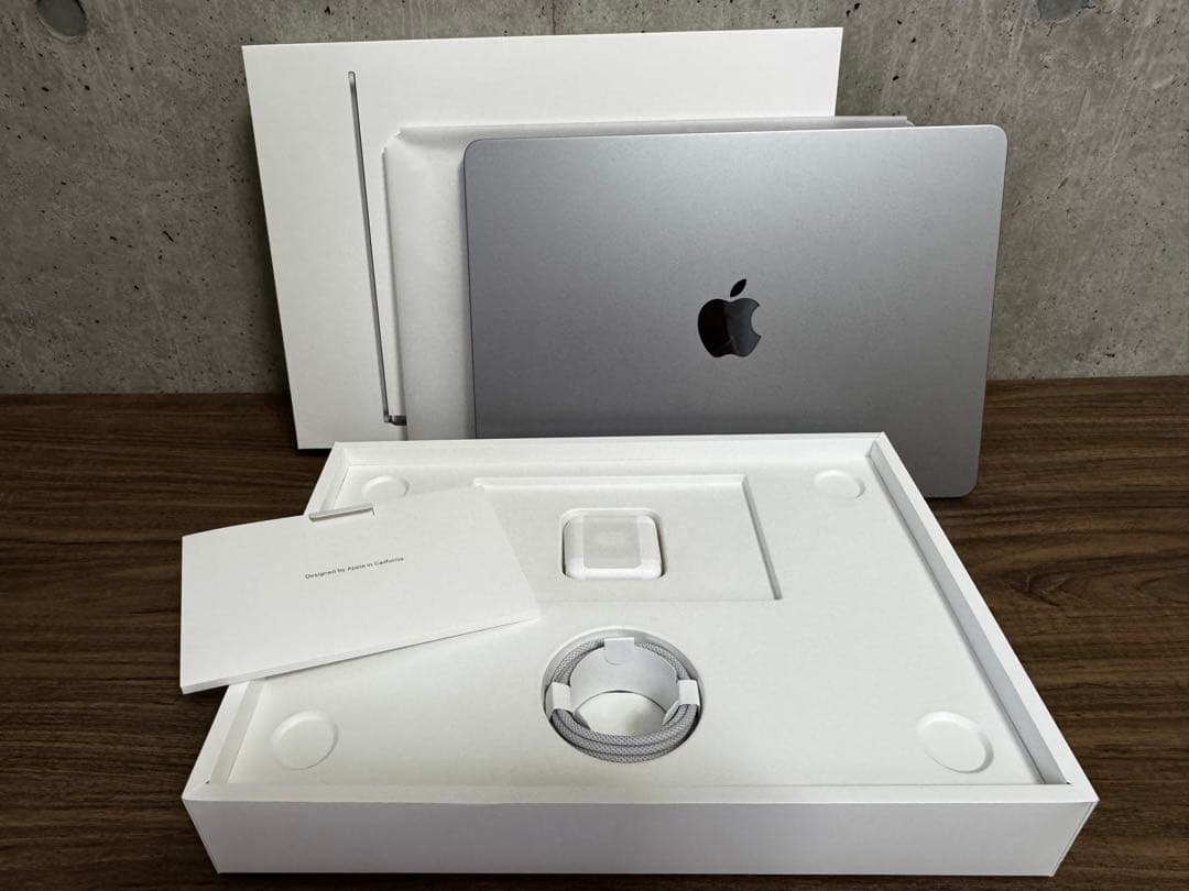 MacBook Air M3 13\" メモリ16GB SSD512GB US配列