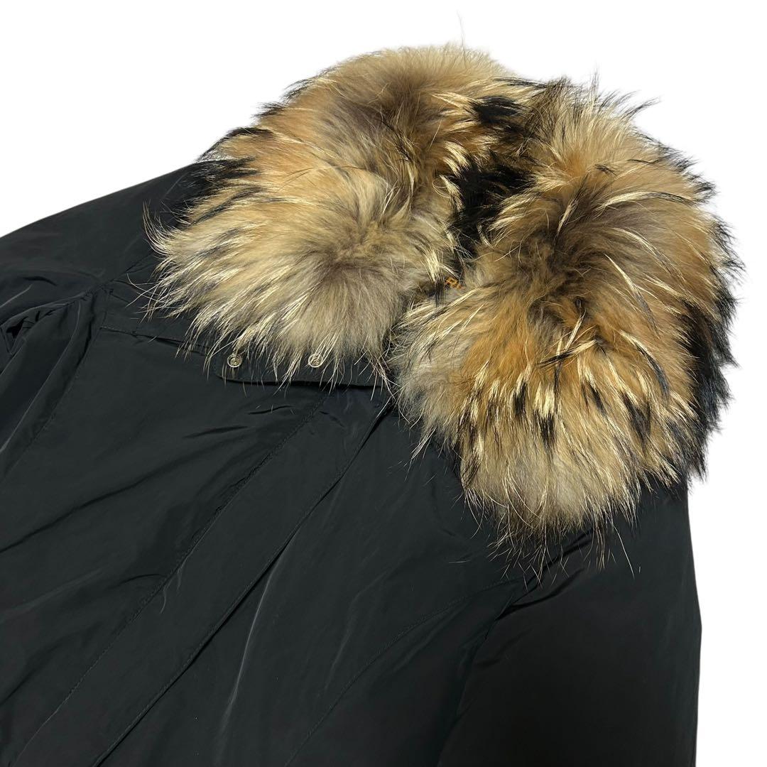 WOOLRICH ダウンコート　ラクーンファー付　ブラック　ダウンジャケット