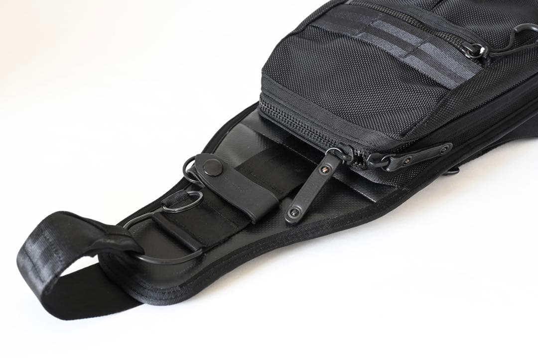 極美品 ポーター ヒート スリング ショルダーバッグ ボディバッグ 黒