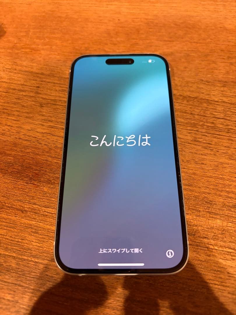 Apple iPhone 15 ブルー　海外モデル