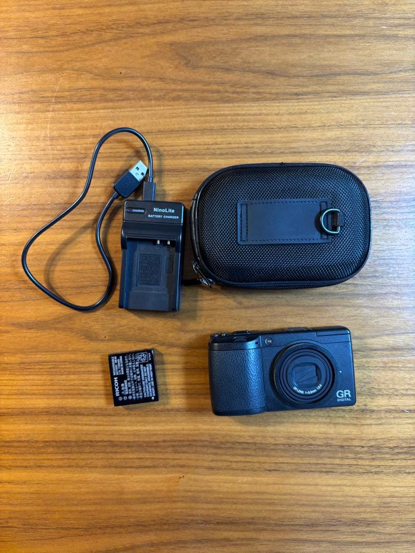 大幅値下げ！！【新品級】リコー　RICOH GR DIGITAL ll