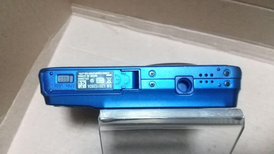 CASIO EXILIM EX-Z550 本体とバッテリーセット