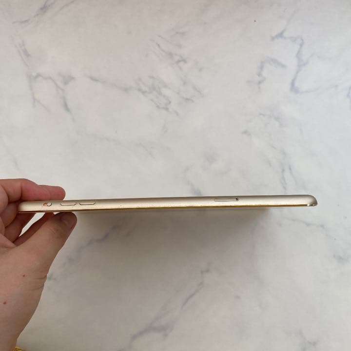 【aya】値下げ！！iPad mini3 ゴールド 64G