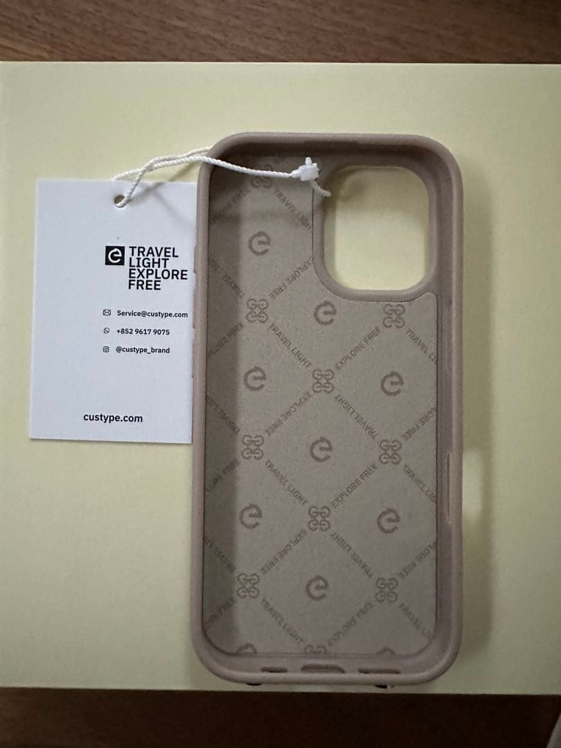 新品！CUSTYPE カスタイプ◆ハート型ポーチ付iPhone17対応ケース