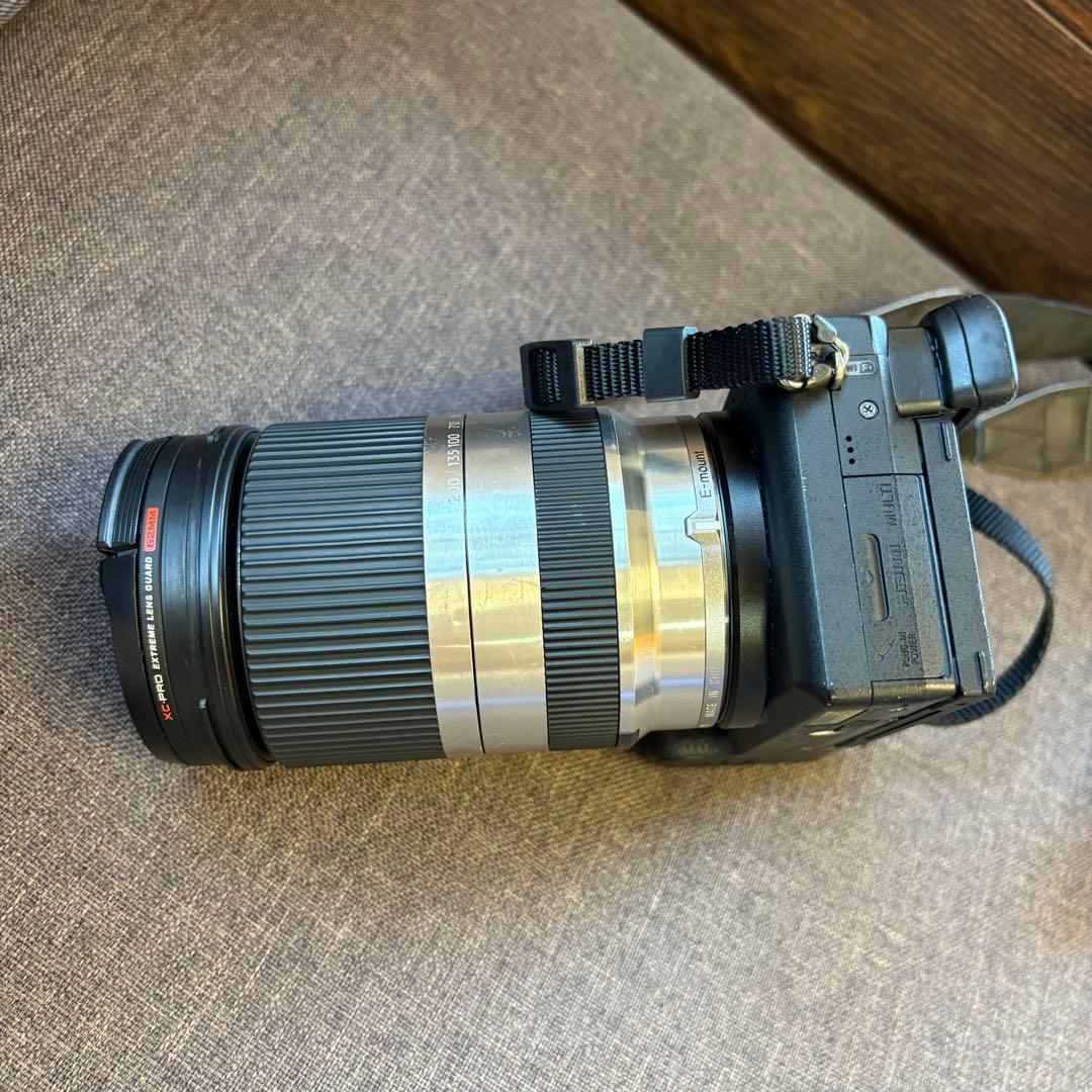 SONY 一眼レフカメラ　ショット数8408 α6400 レンズ付き