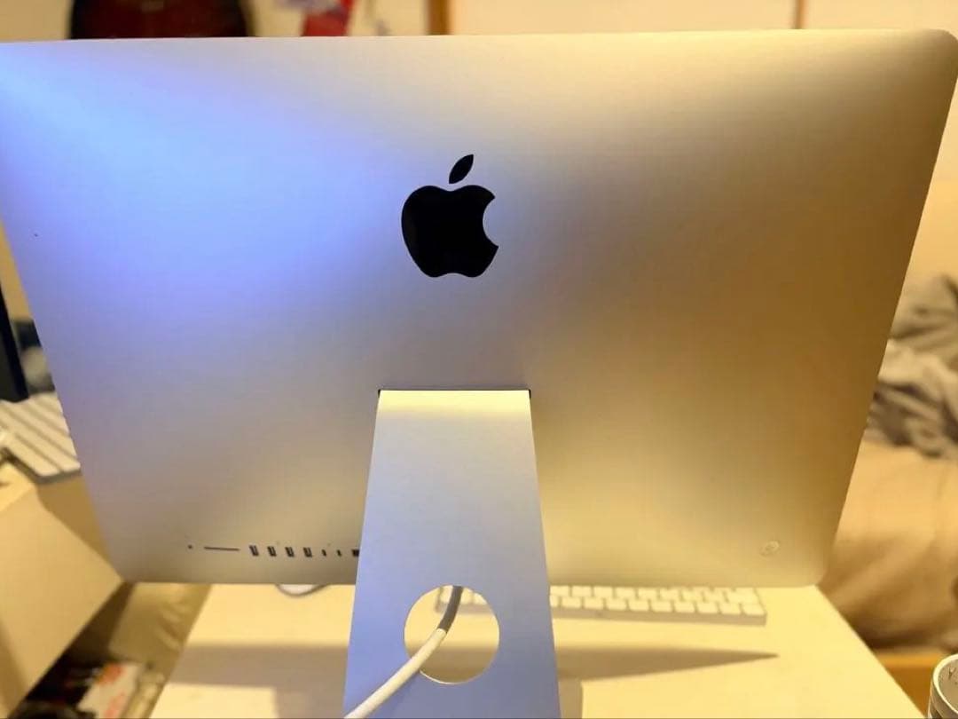 Apple iMac late 2017 21.5” 2T SSD 状態不安定