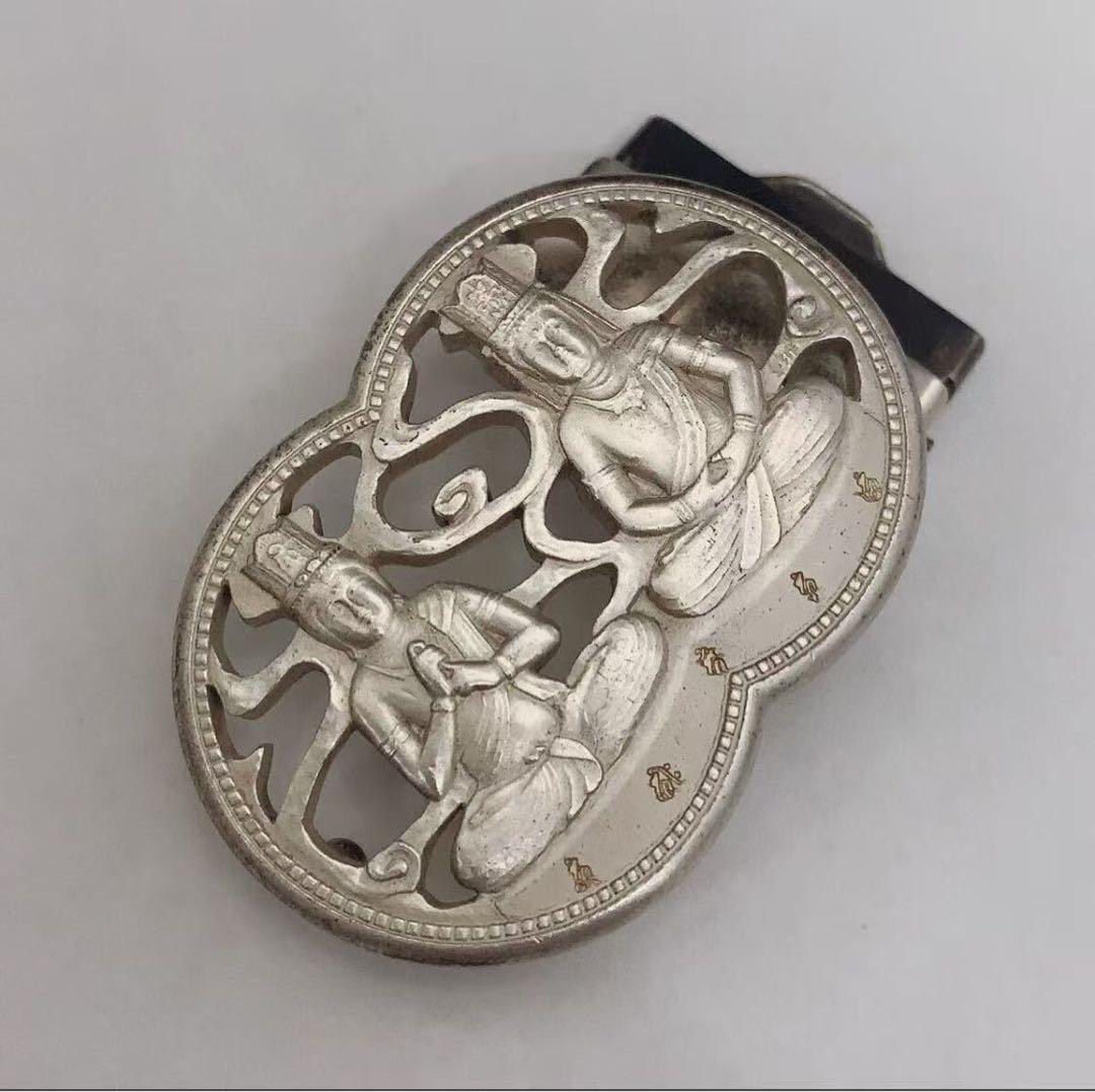 日宗 講日 銀製 SILVER 彫刻 大仏 仏像 ベルトバックル 重量約66g