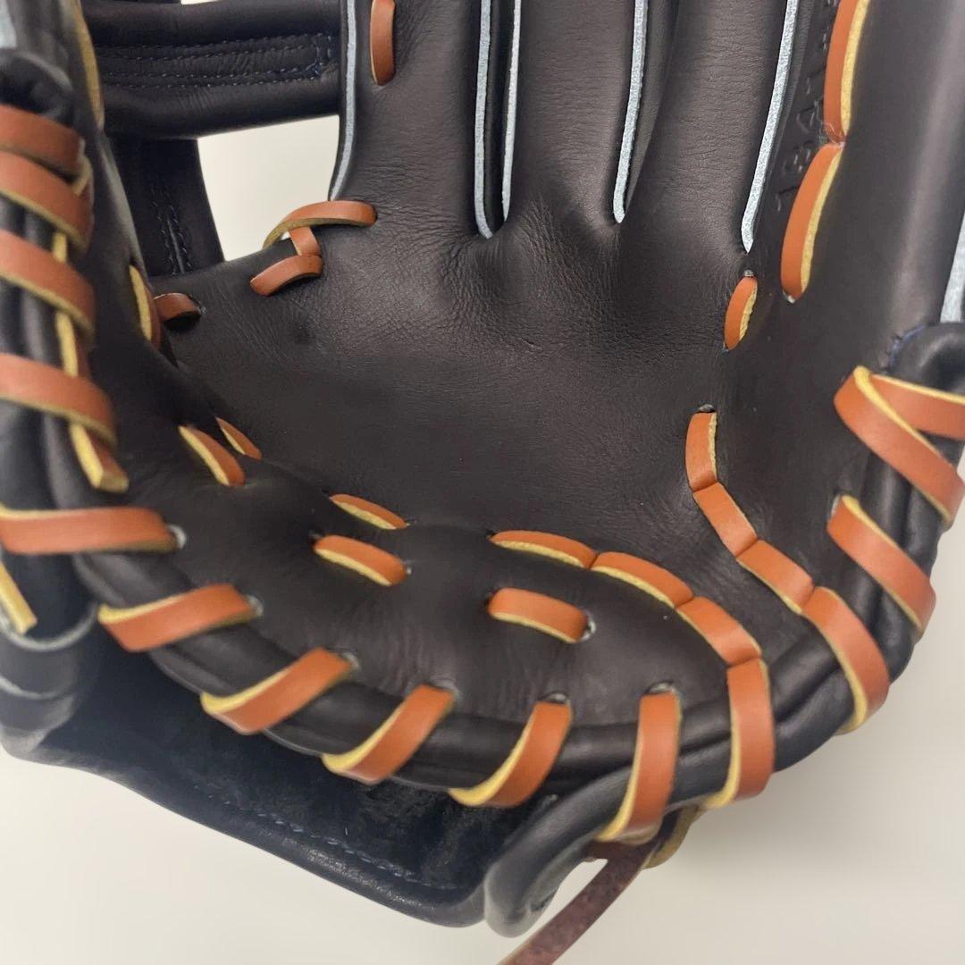 レア Under Armour アンダーアーマー 硬式野球グローブ 黒