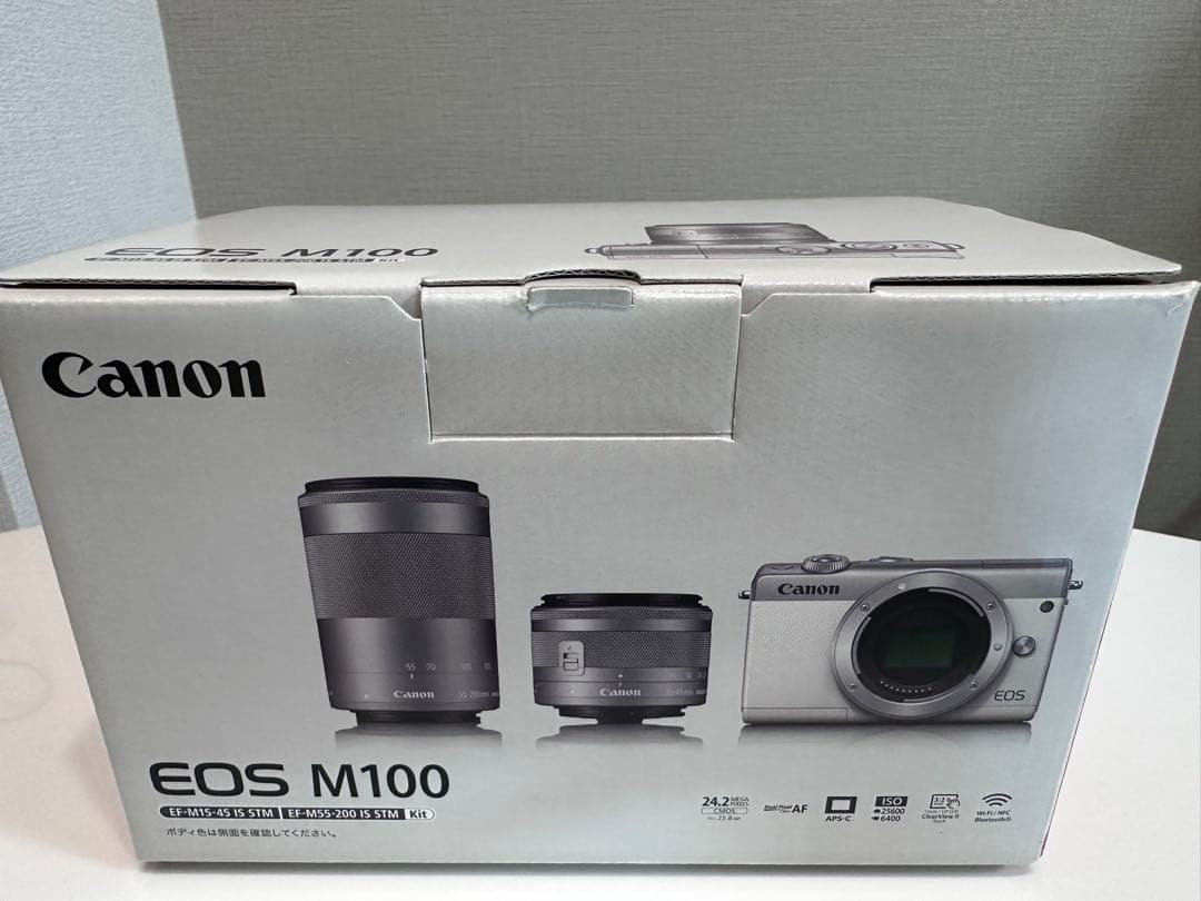 【美品】Canon EOS M100 ダブルズームレンズキット バッグ付き