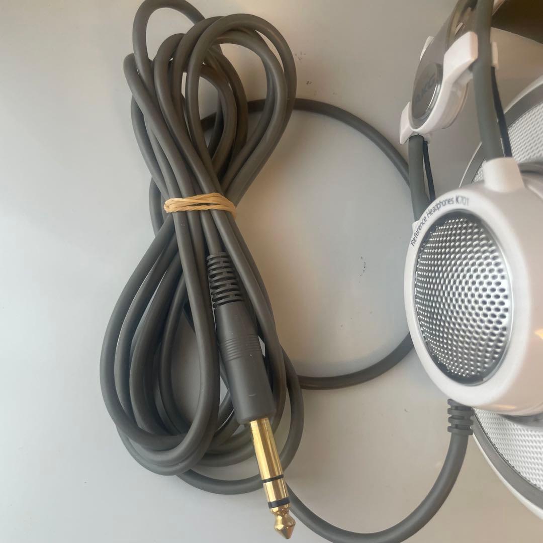 AKG モニターヘッドホン K701-Y3