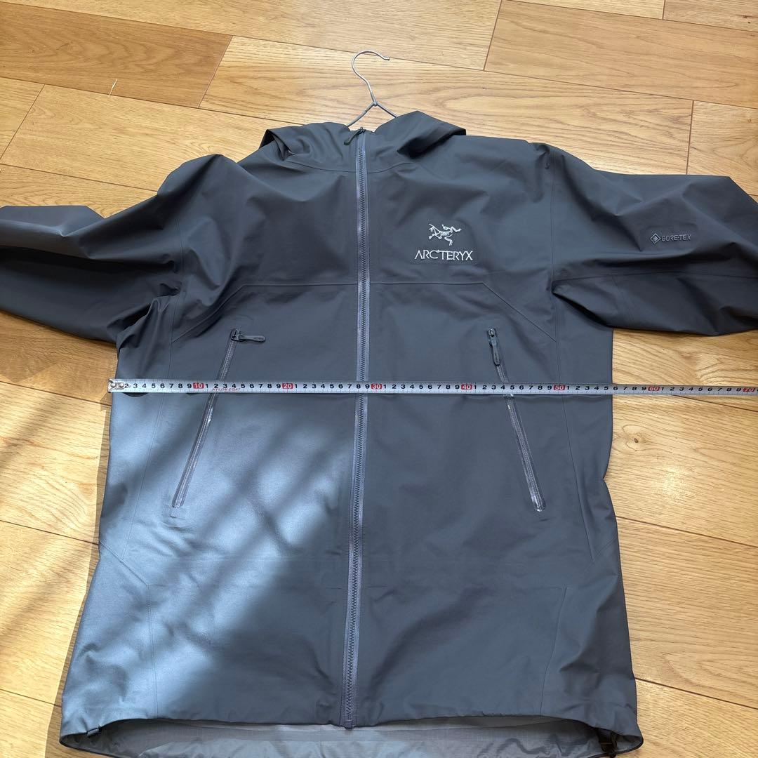 アークテリクス　ベータジャケット　美品　メンズ　Mサイズ　グレー