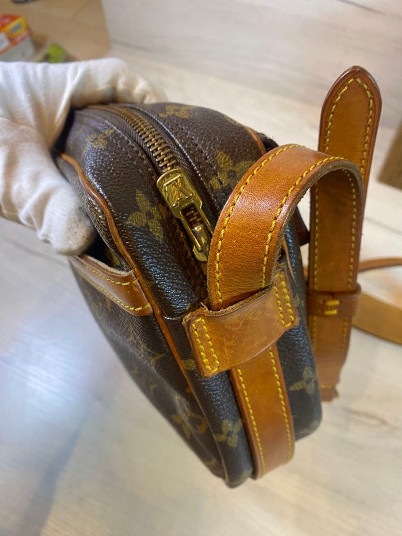 LOUIS VUITTON ルイヴィトン　ジュヌフィーユ　モノグラム