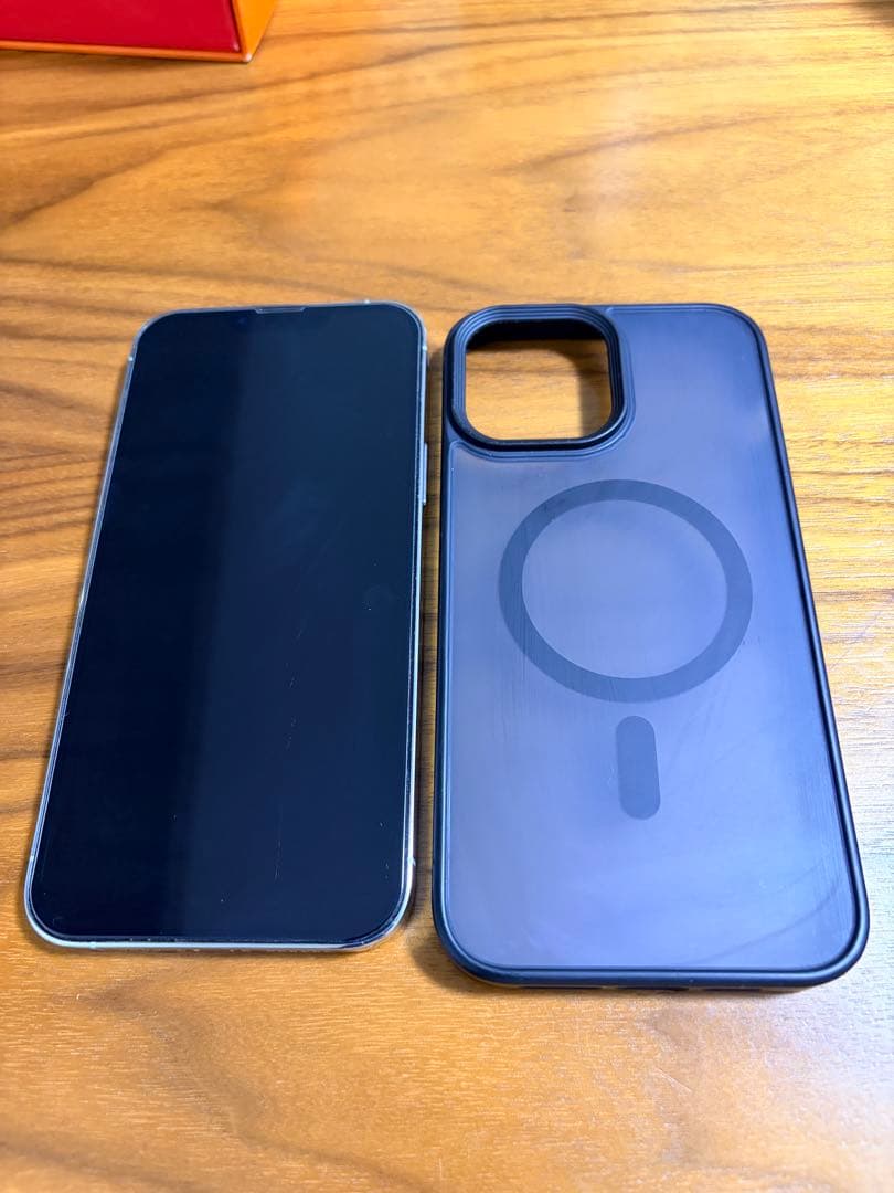 Apple iPhone 13 Pro Max ホワイト 本体