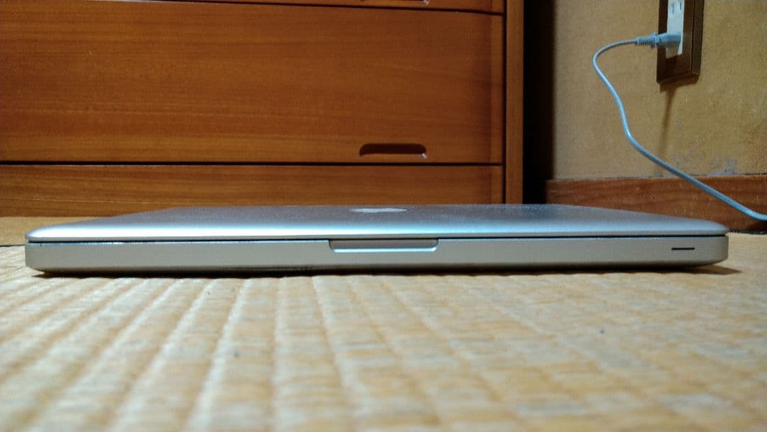 動作未確認　mac book pro 2011