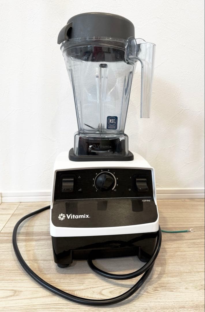 バイタミックス　Vitamix ASPIRE VM0111 白