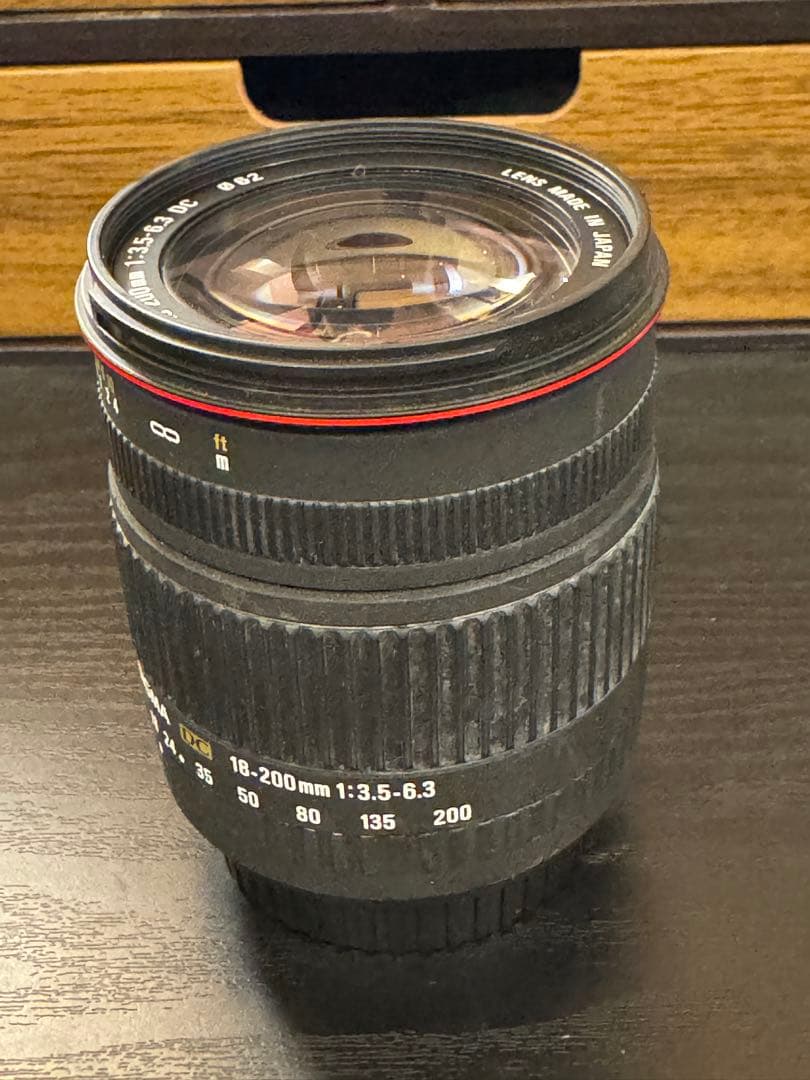 SIGMA シグマ DC 18-200mm f3.5-6.3
