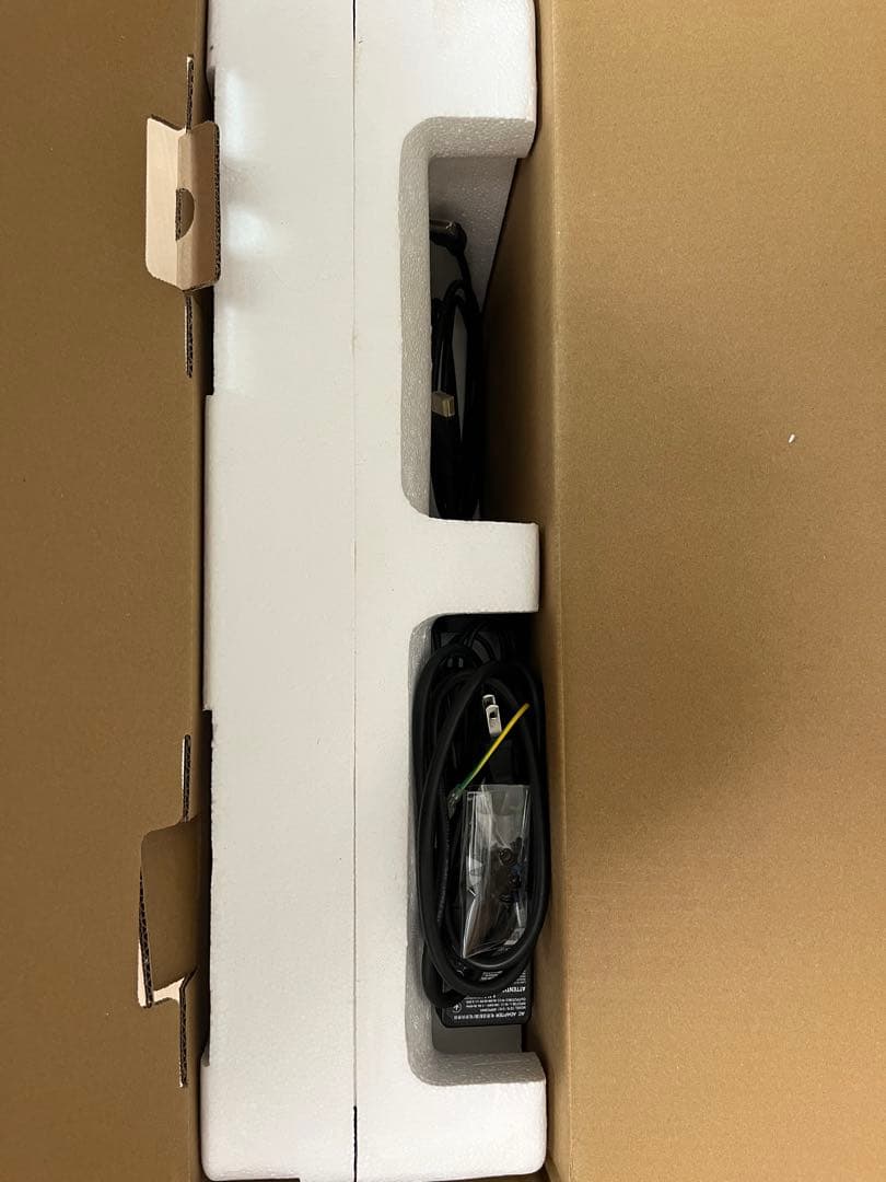 MSI Optix G24C4 カーブ型モニター 24インチ　144 hz