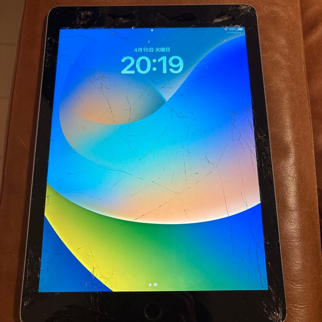 ジャンク iPad (第6世代)128GB