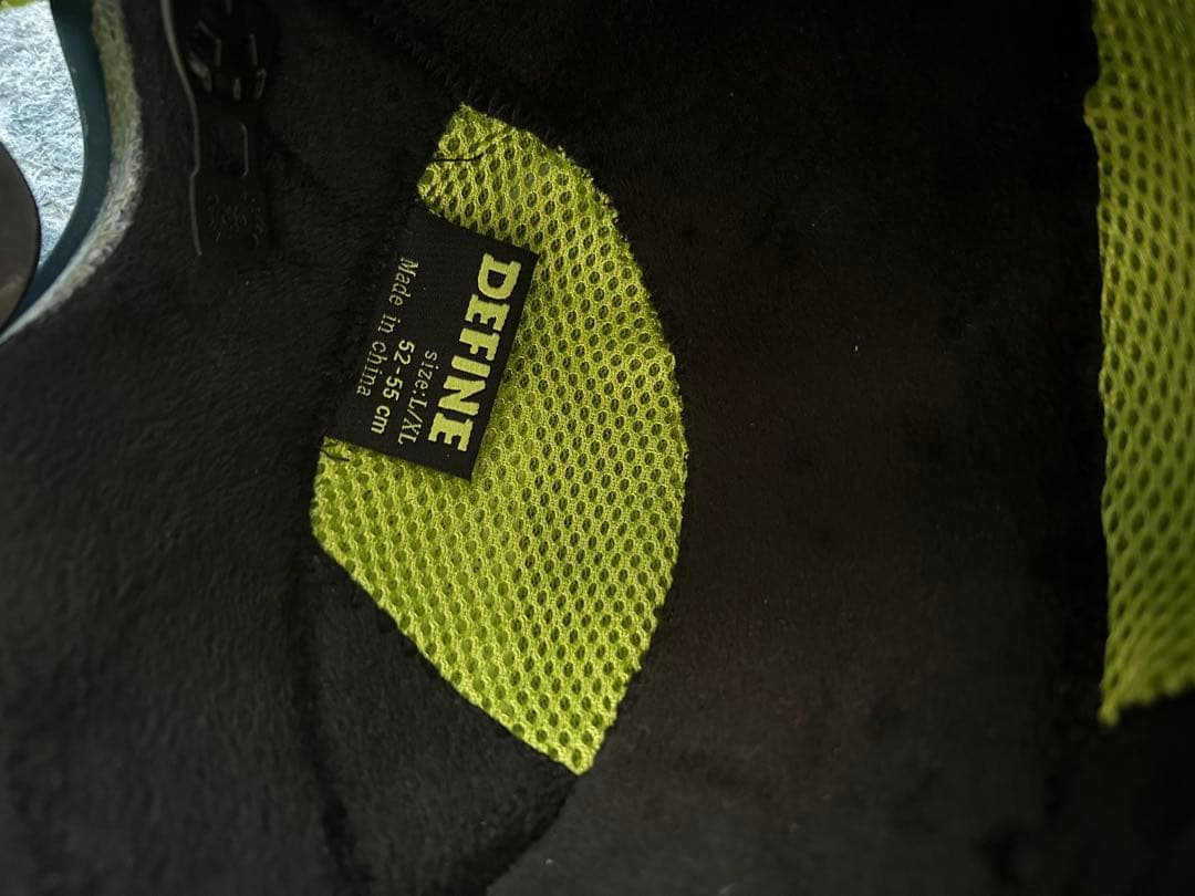 BURTON スキースノーボードウェア 2T 手袋・ゴーグルヘルメット付き