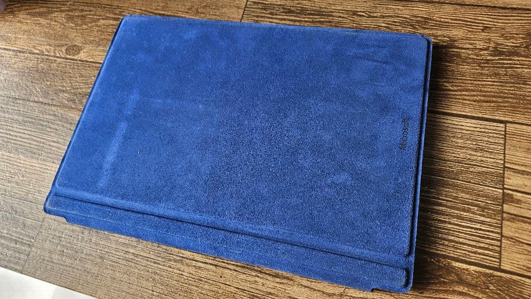 Windowsタブレット本体 Microsoft Surface 3 128GB model1645