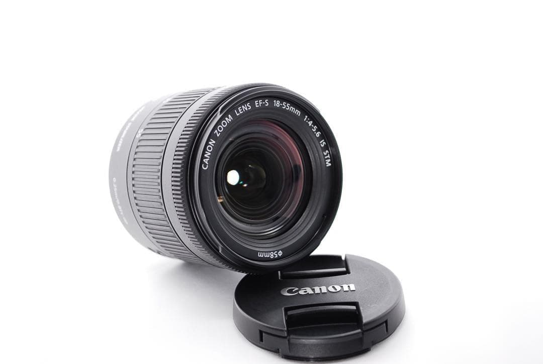 買って後悔なし✨超美品✨Canon Kiss X9✨軽量＆コンパクト✨