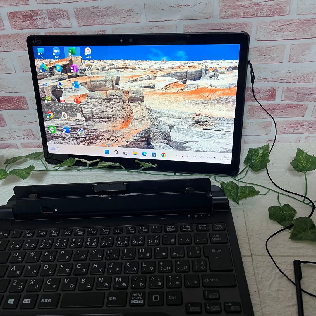 タッチパネル美品 SSD128GB メモリ8G★Q738/SB ノートPC157