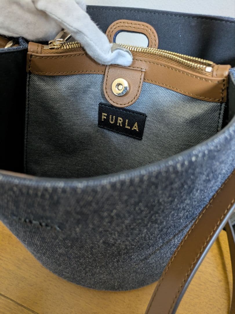 FURLA デニム素材ダークブルー2Wayバケツバッグ