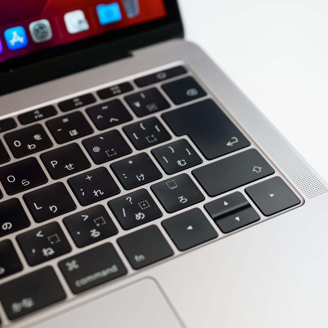 【外装美品】MacBook Pro 13 2017 シルバー