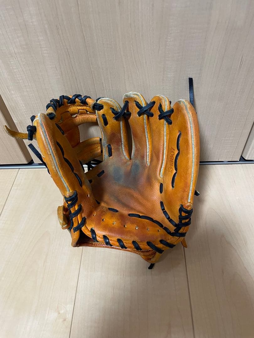 Under Armour 軟式内野グラブ