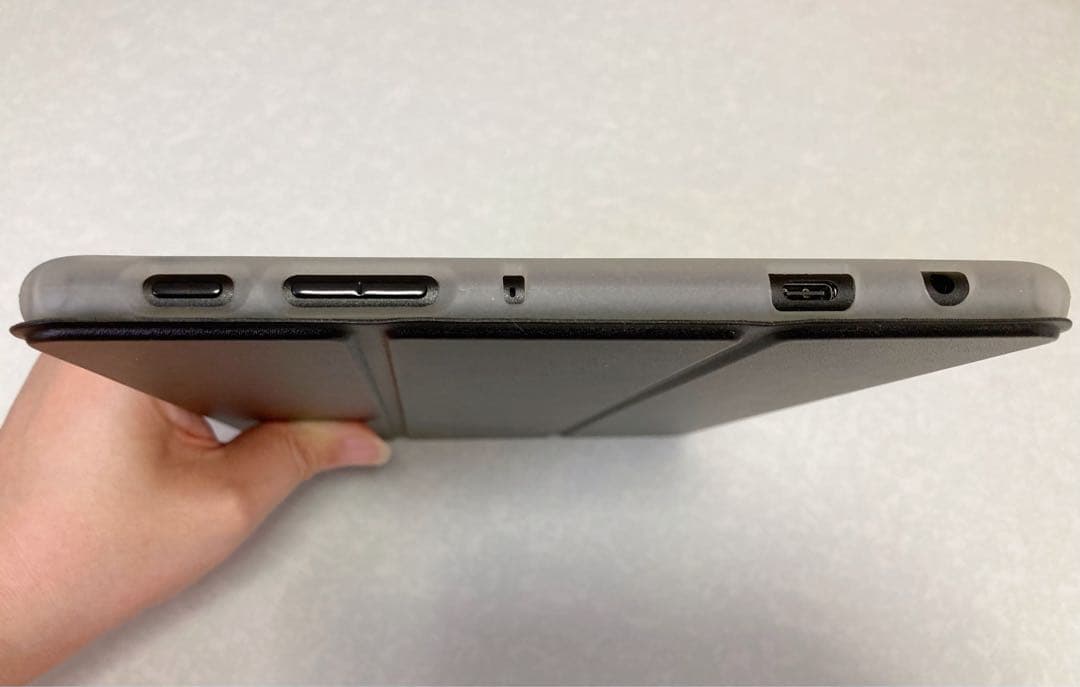 Fire HD 10 第13世代 本体＋ケース＋フィルム＋純正充電器