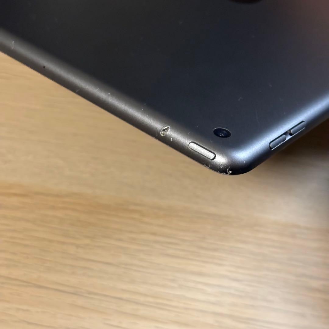 iPad 第7世代 スペースグレー 32GB