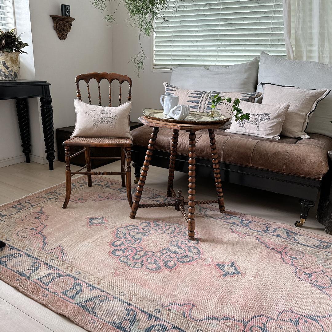 トルコヴィンテージラグ A63 高級 レア ピンク ベージュ ネイビー ミント