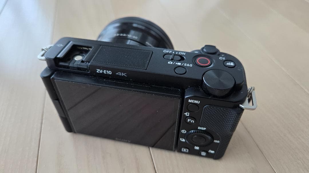 ソニー　VLOGCAM　ZV-E10　パワーズームレンズ付き