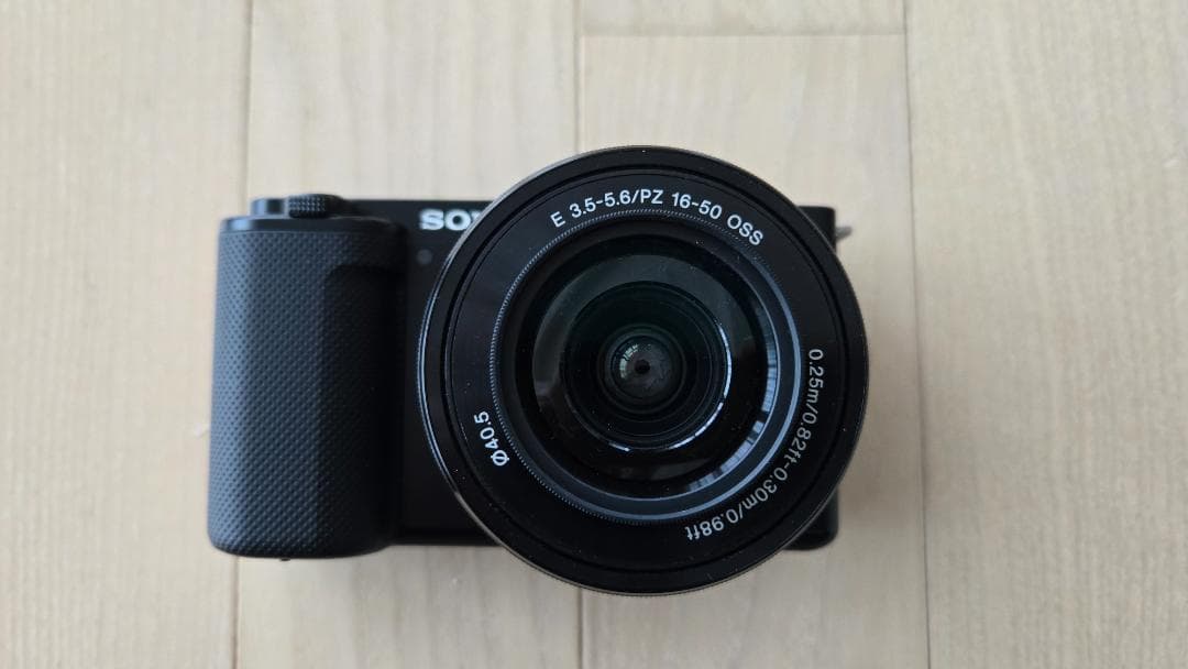 ソニー　VLOGCAM　ZV-E10　パワーズームレンズ付き