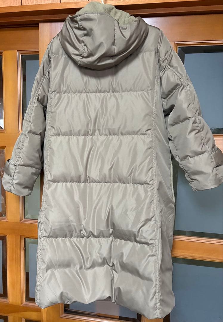 フェリシモ　撥水ロングダッフルダウンコート ベージュ色