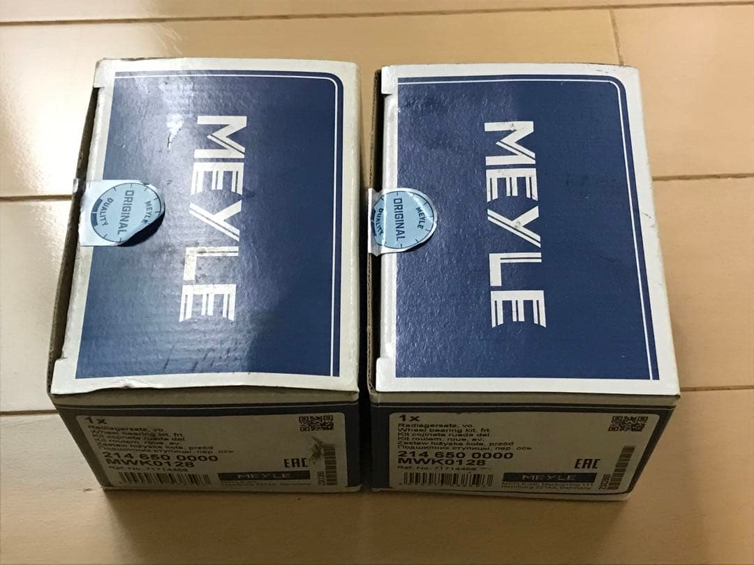 フィアット500 フロント　ホイールハブベアリング