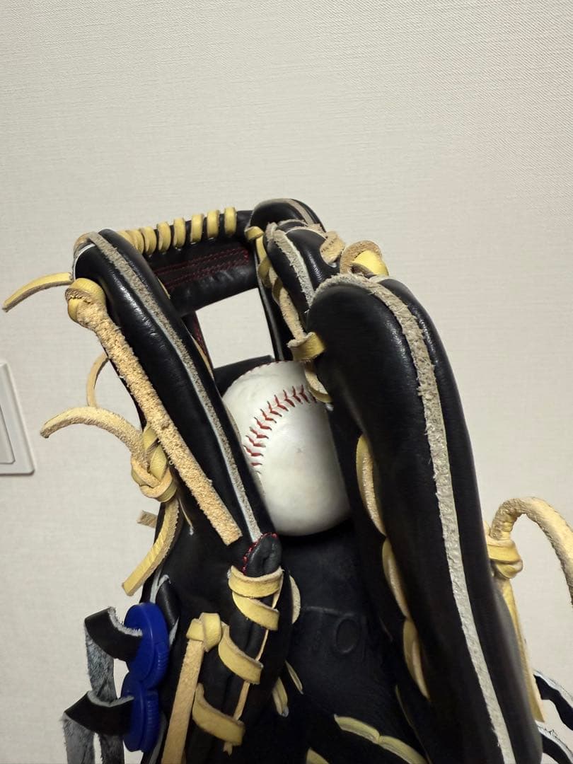 ケイジニキ　ATOMS 軟式グローブ 026型　週末値下げ中