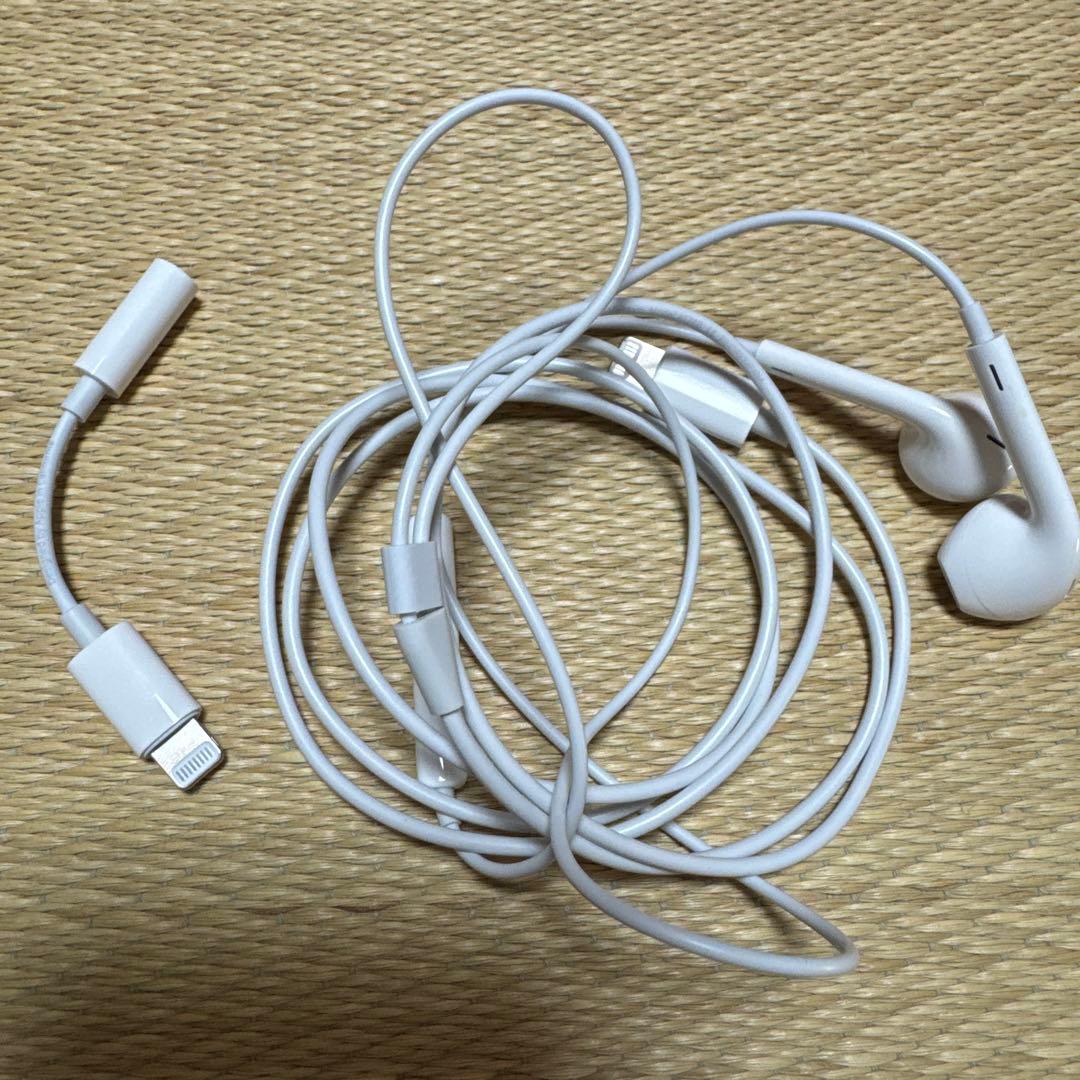 Apple iPhone 8 64GB プロダクトレッド 本体　箱・イヤホン等付