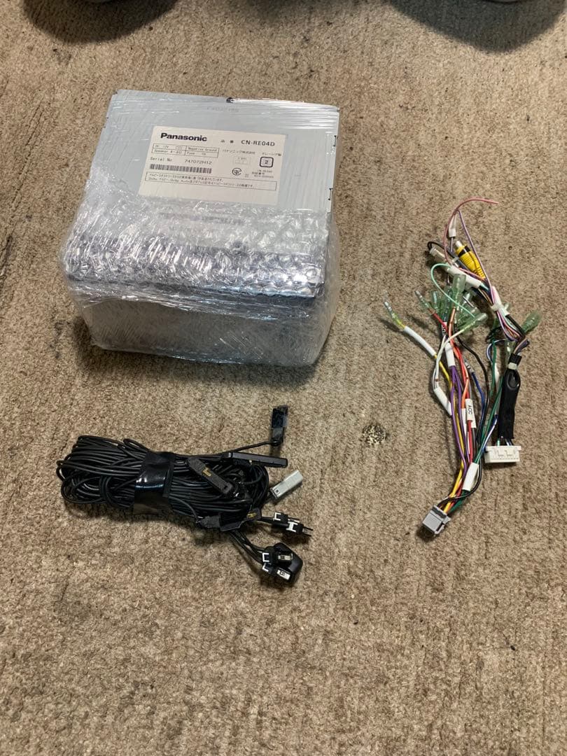 カーナビ Panasonic CN-RE04D