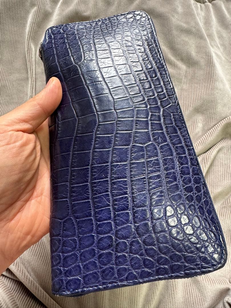 渋い！　ナイルクロコダイル　長財布　クラッチ　ネイビー　センター1枚革