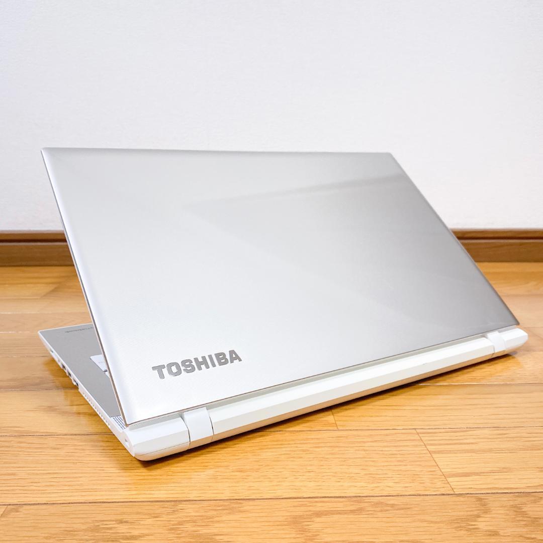 美品✨東芝ノートパソコン 第6世代i3 新品高速SSD Blu-ray カメラ付